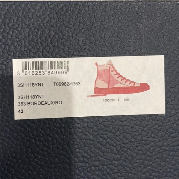 Like new Red Christian Dior b23 in size 43 - Picture 8 of 10